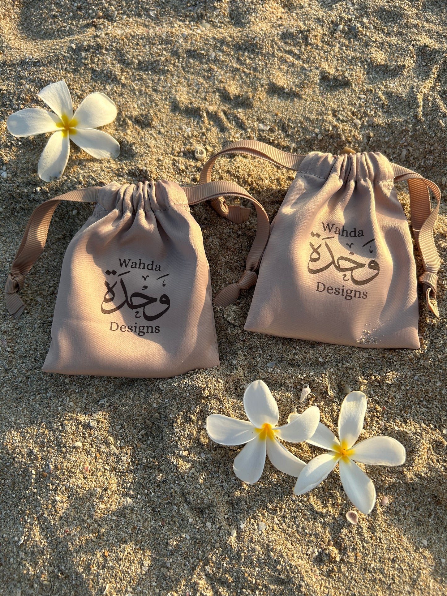The Wahda Pin & Keyring